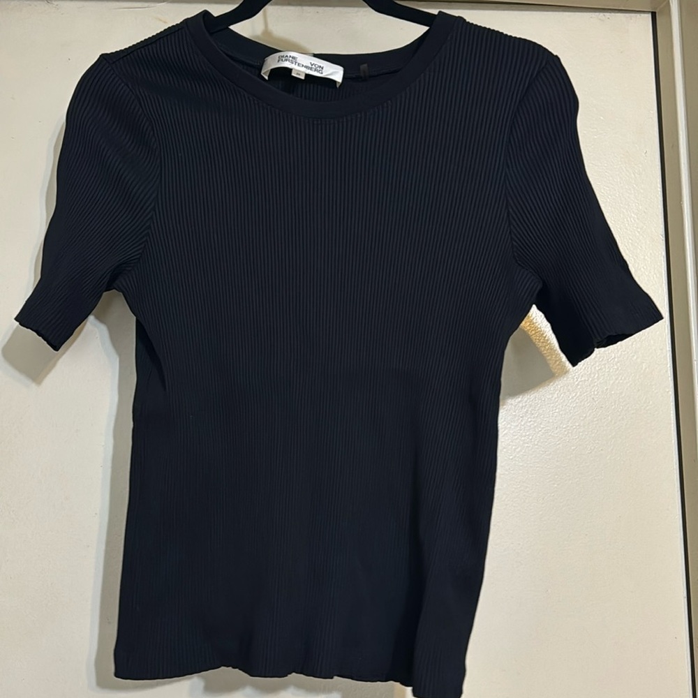 DVF Ribbed shortsleeve top